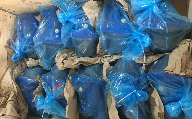 如何排除力士樂液壓齒輪泵吸不上油？
